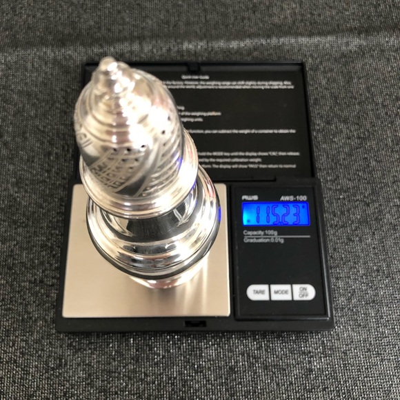 Vintage Sterling Silver Sugar Shaker Muffineer - Picture 10 of 11